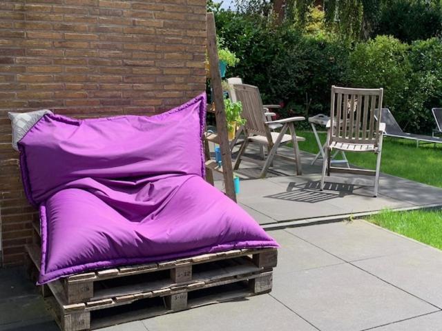 Villa Cosy Central Incl Jacuzzi Near Trainstation, Beach And City Heemstede Zewnętrze zdjęcie